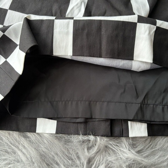HALOGEN Skirt Sz 6P Petite Black White Square Knee Length Pencil Zip Back Womens - Picture 4 of 8